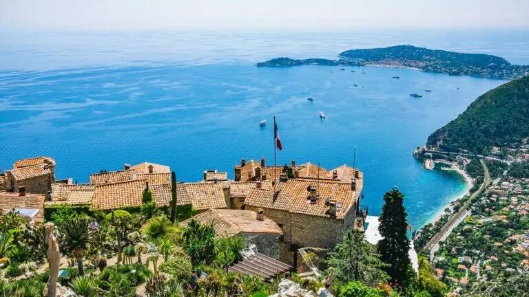 French Authorities Release Modified Anchoring Zones Regulation